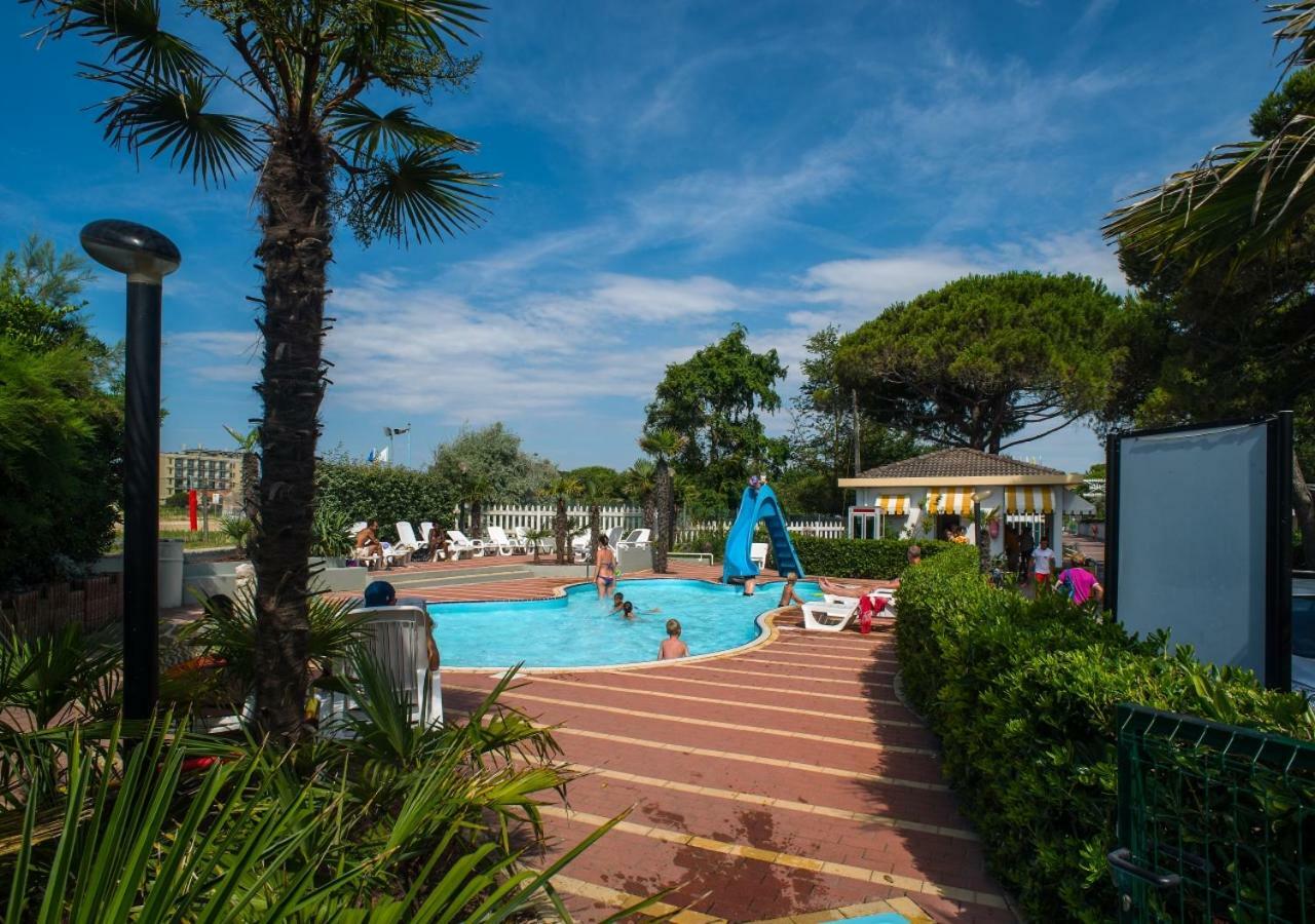 קוואלינו-טראפורטי Villa Al Mare Camping - 4 Stelle מראה חיצוני תמונה