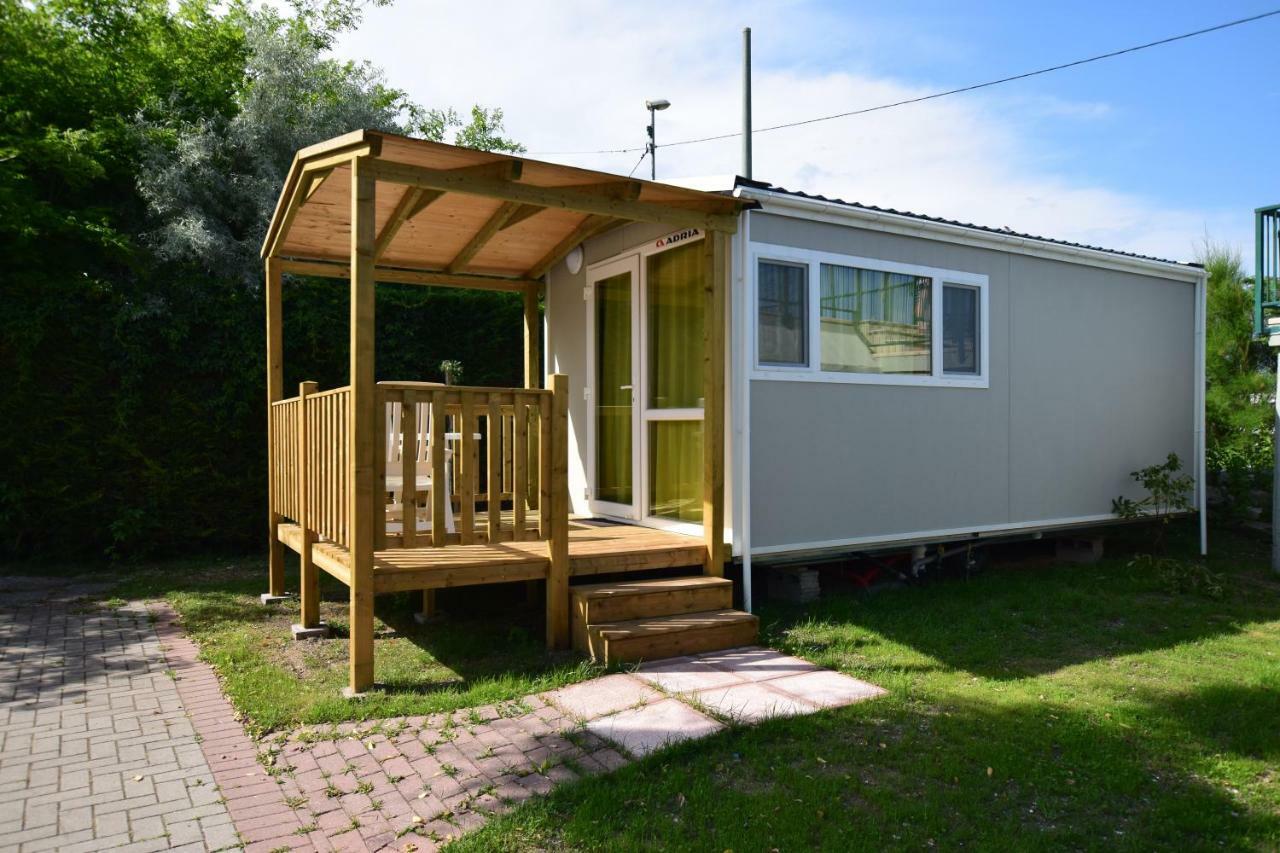 קוואלינו-טראפורטי Villa Al Mare Camping - 4 Stelle מראה חיצוני תמונה