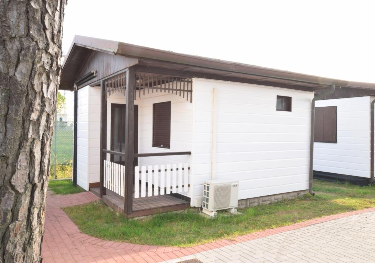 קוואלינו-טראפורטי Villa Al Mare Camping - 4 Stelle מראה חיצוני תמונה